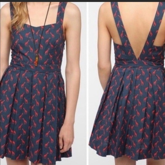 Urban Outfitters Cooperative giraffe print dress size 4 - Picture 1 of 6